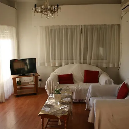 Express Court Apartment *